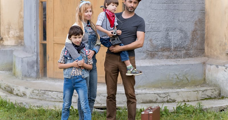 Voyager en famille avec de jeunes enfants : conseils et astuces